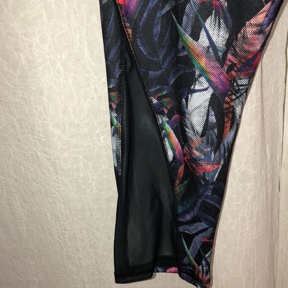 Champion S Black Multicolored Active Cropped Leggings Tropical Print Mesh - Picture 7 of 16